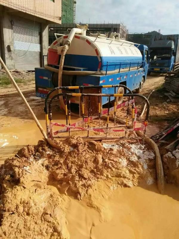 新化工地淤泥清淤